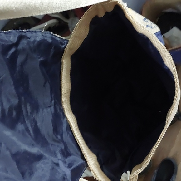 Corona Beer satchel (unisex) - Picture 3 of 8